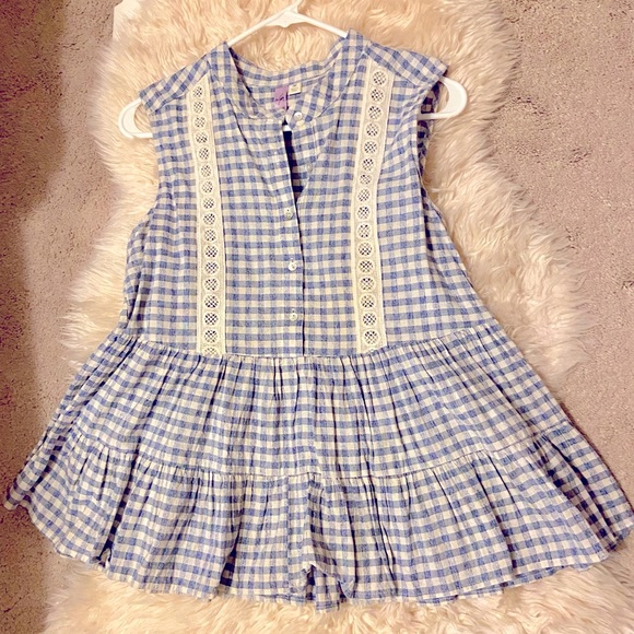 Francesca’s Blue Gingham Tank Top Size Medium - Picture 5 of 6